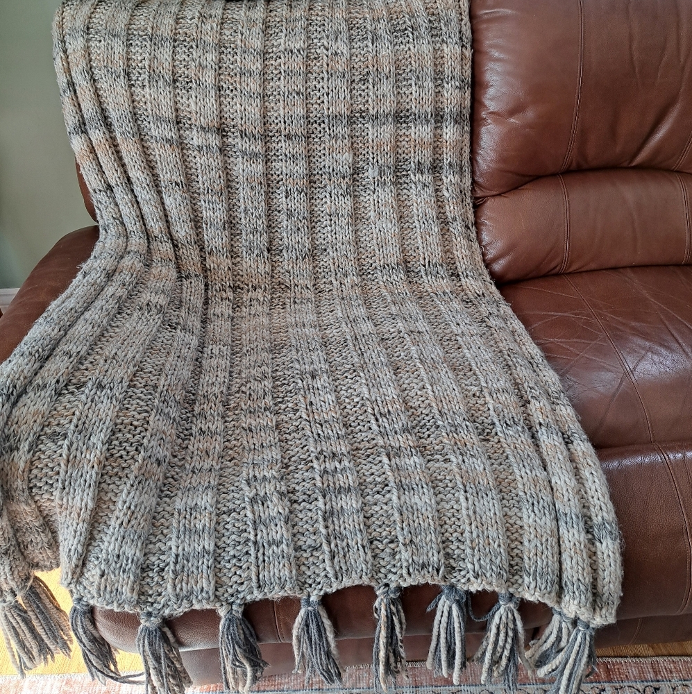 Cozy Knit Throw Blanket - Brown and Gray